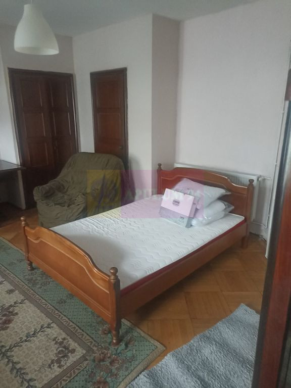 Garsoniera in vila Kiseleff- Arcul De Triumf.