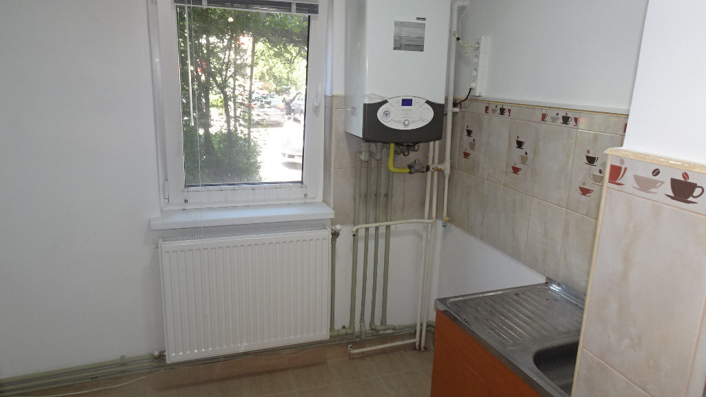 Inchiriez garsoniera decomandata in Deva, Zamfirescu in Q-uri, parter