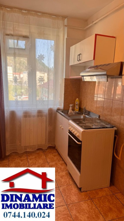 Apartament 2 camere – Ultracentral, str. M. Eminescu, 250 Eur/lunar