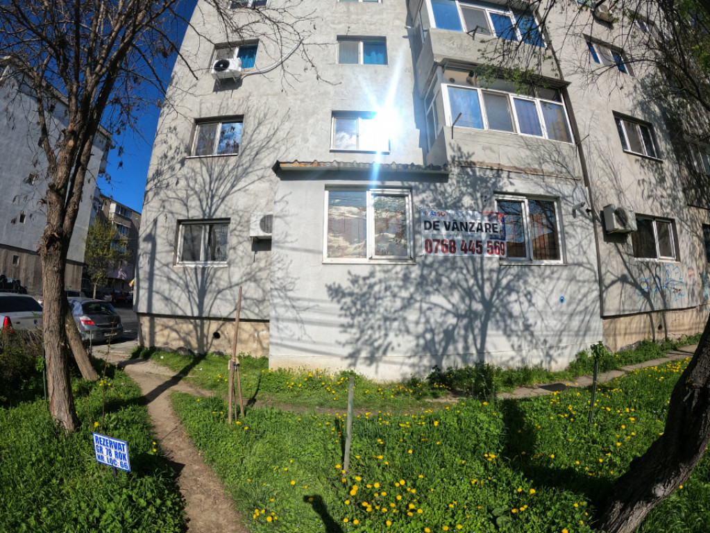 Apartament 3 camere decomandat, parter inalt, complet mobila