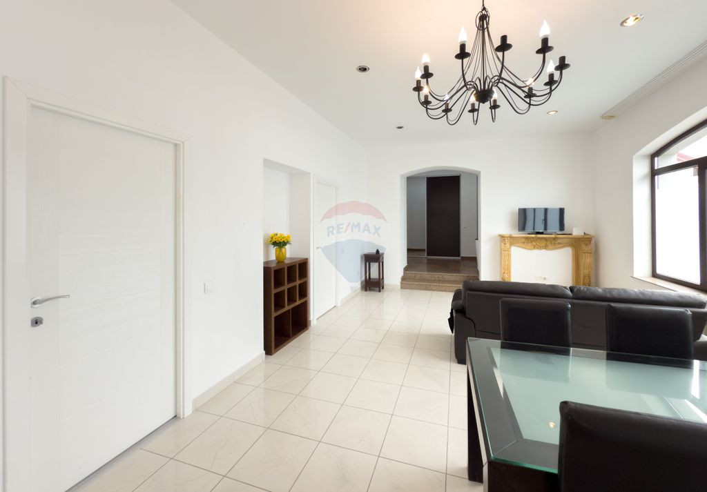 De închiriat: Apartament modern și primitor – Utilit?...