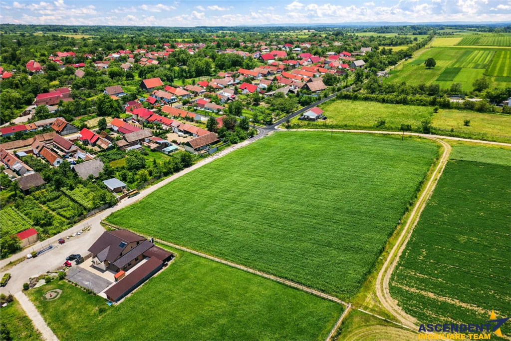 FILM! 1.100 mp teren intravilan in Maierus, Brasov