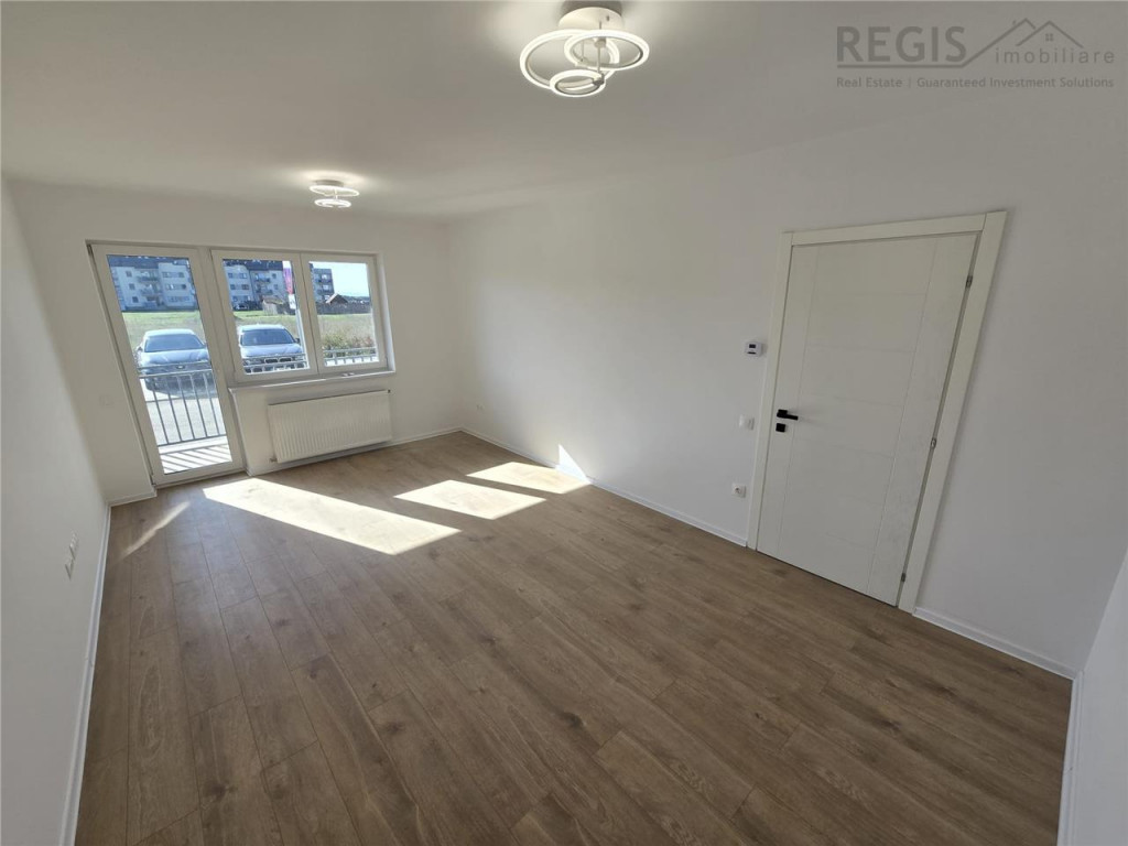 Apartament 3 Camere | Zona Tractorul | 2 Balcoane | NOU