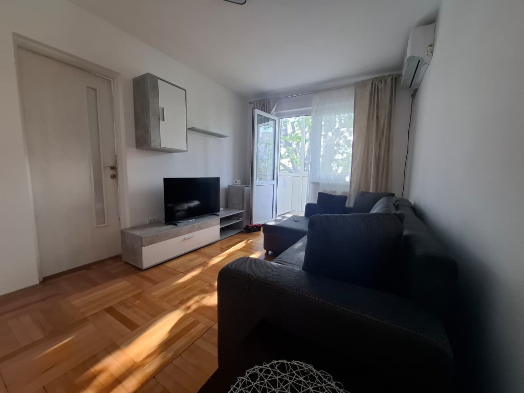 Inchiriez apartament 2 camere Vlaicu ID: RH-44663-property