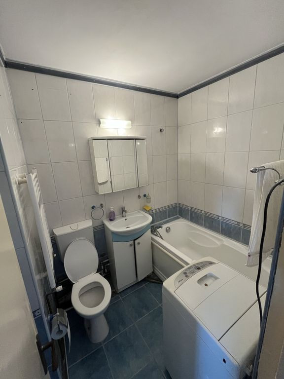 Apartament 4 camere Piata Ovidiu