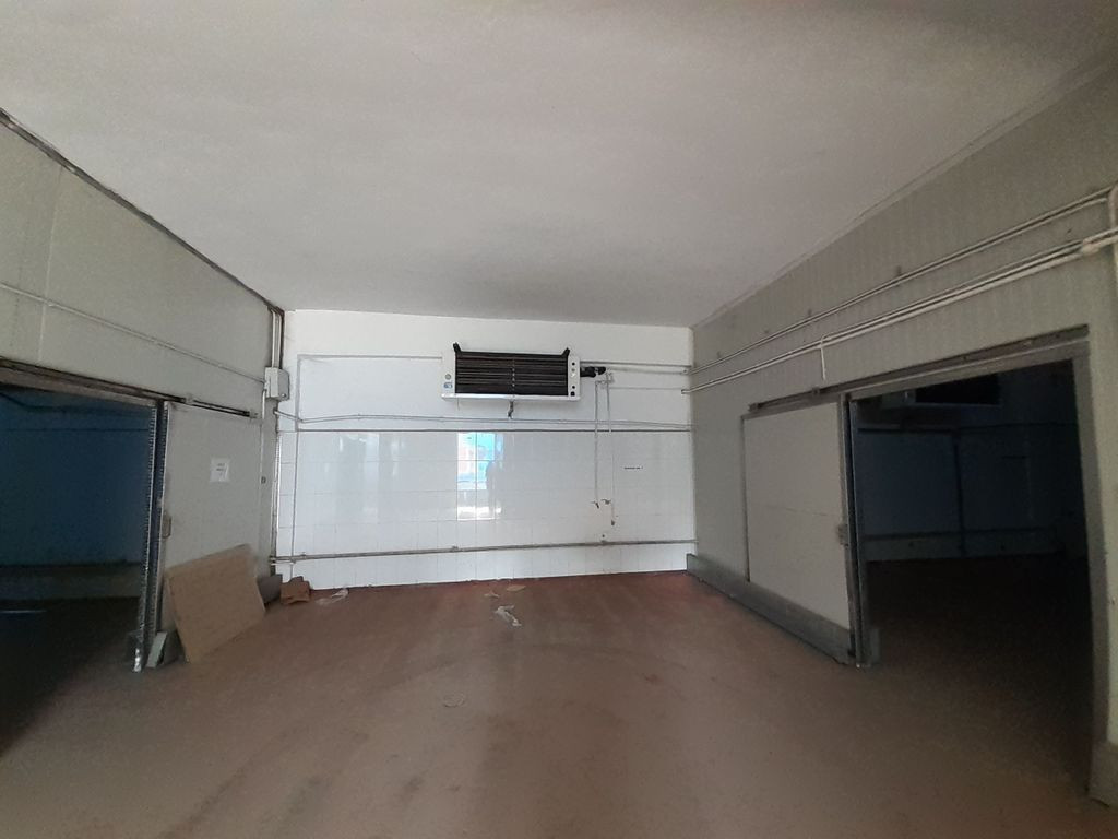 Hala 343 mp ideala industria alimentara, depozitare