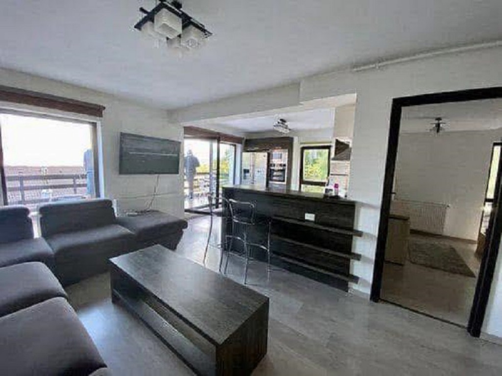 Ap 3 camere, bloc nou, mobilat, utilat, terasa, Racadau - Dobrogeanu!