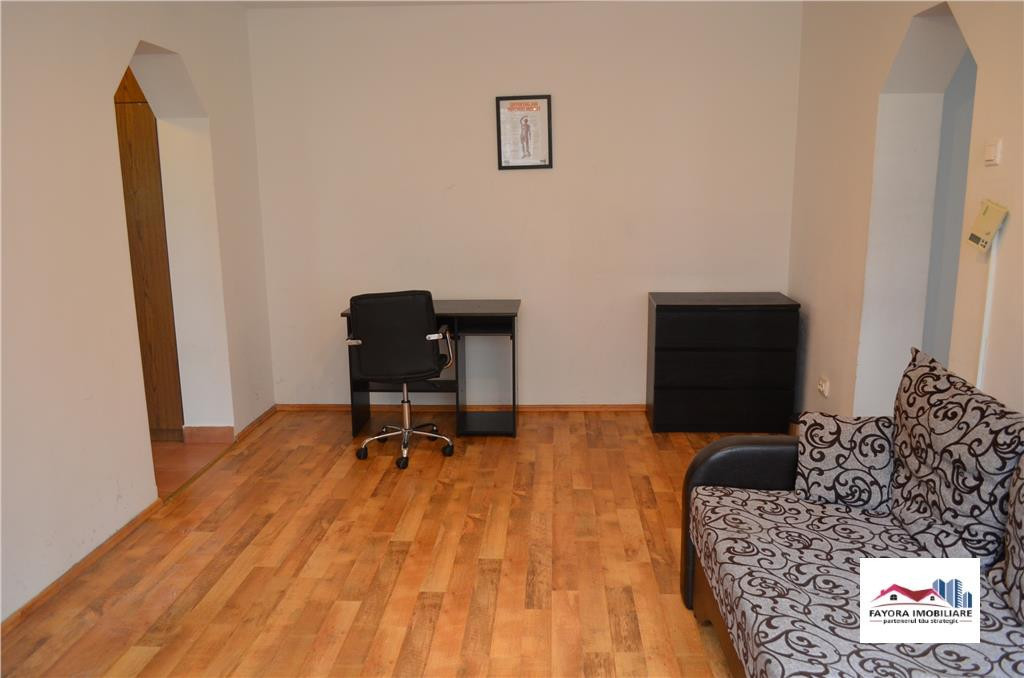 Apartament 2 Camere de Zona Cornisa