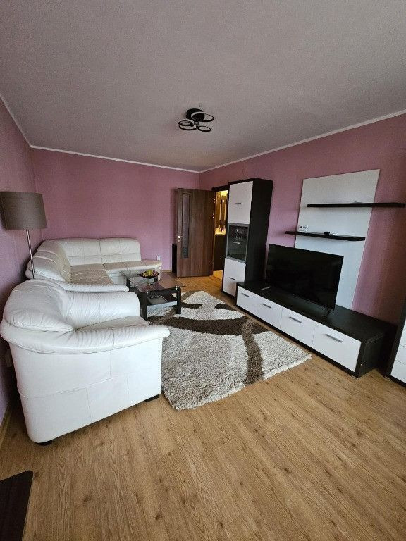 De inchiriat apartament cu 2 camere Baia Comunala, 450 Euro