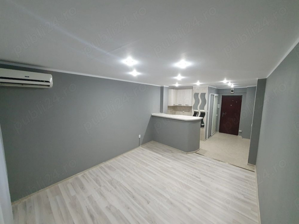 De inchiriat garsoniera in Tiglina 1, 250 euro