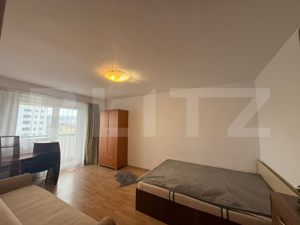 Apartament luminos 2 camere + bucatarie, loc de parcare - Ca
