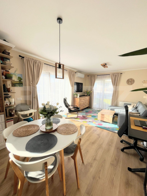 Apartament 2 camere | 53 mp + terasă 16 mp | etaj 4 | Zona