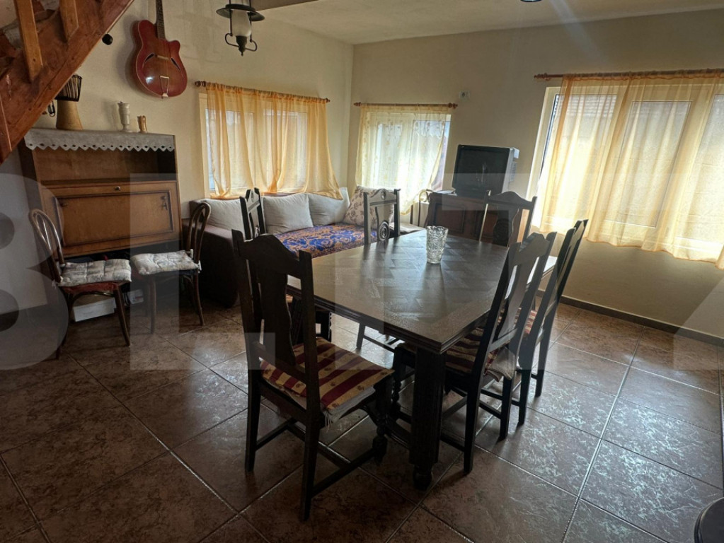 Casă P+M + Garaj, Șofronea – Complet Mobilată, Construc