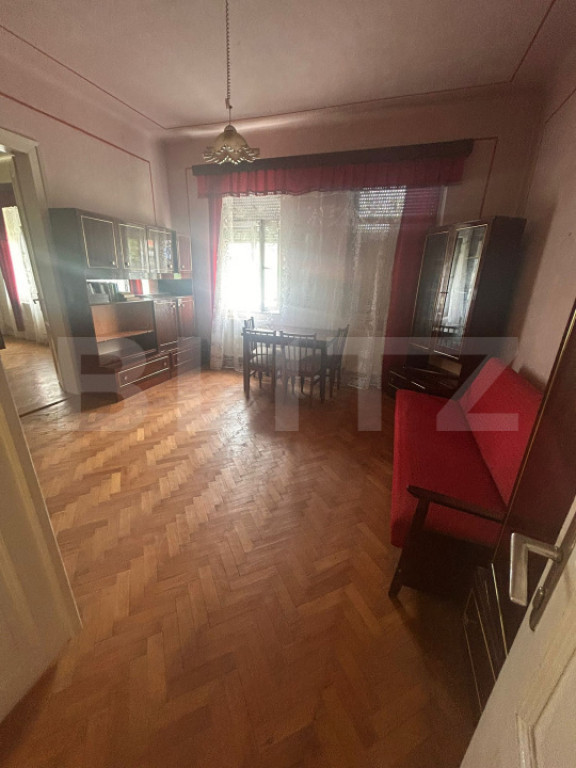 Casa individuala, 5 camere, 470 mp, zona Olimpia