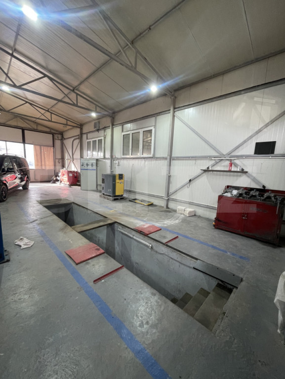 Hală de Închiriat, 216 mp, 700 mp teren - Fălticeni