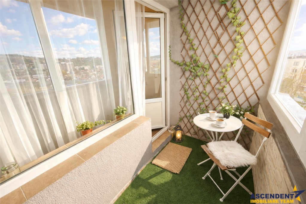 Apartament cu 3 camere, decomandat, Pandurilor, Tudor, Targu