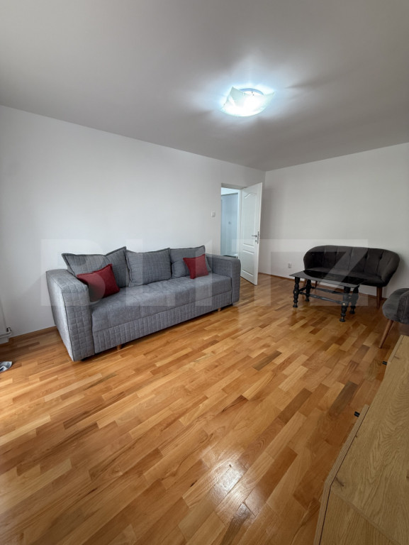 Apartament cu 2 camere, decomandat, modern, zonă centrală,