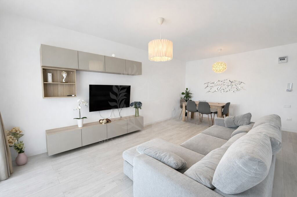 Apartament 2 camere, parcare, pet friendly, zona Vest -