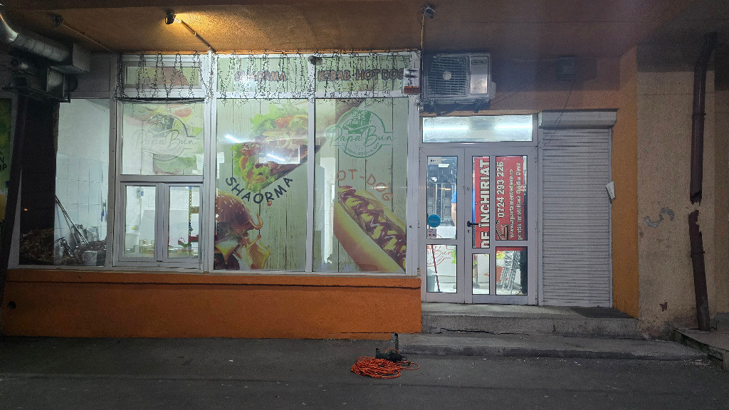 Inchiriez spatiu comercial in Deva, zona Eminescu pt Shaormerie