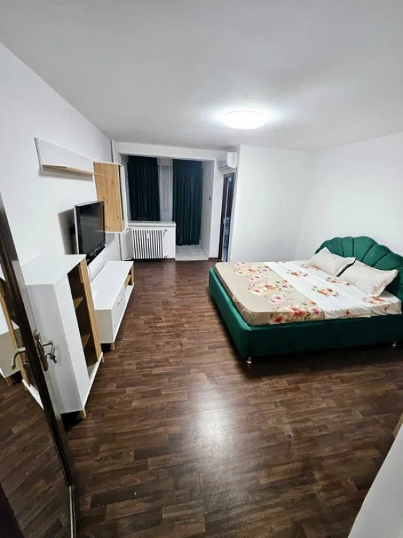 Garsoniera de vanzare, 30 mp, zona Brazda lui Novac