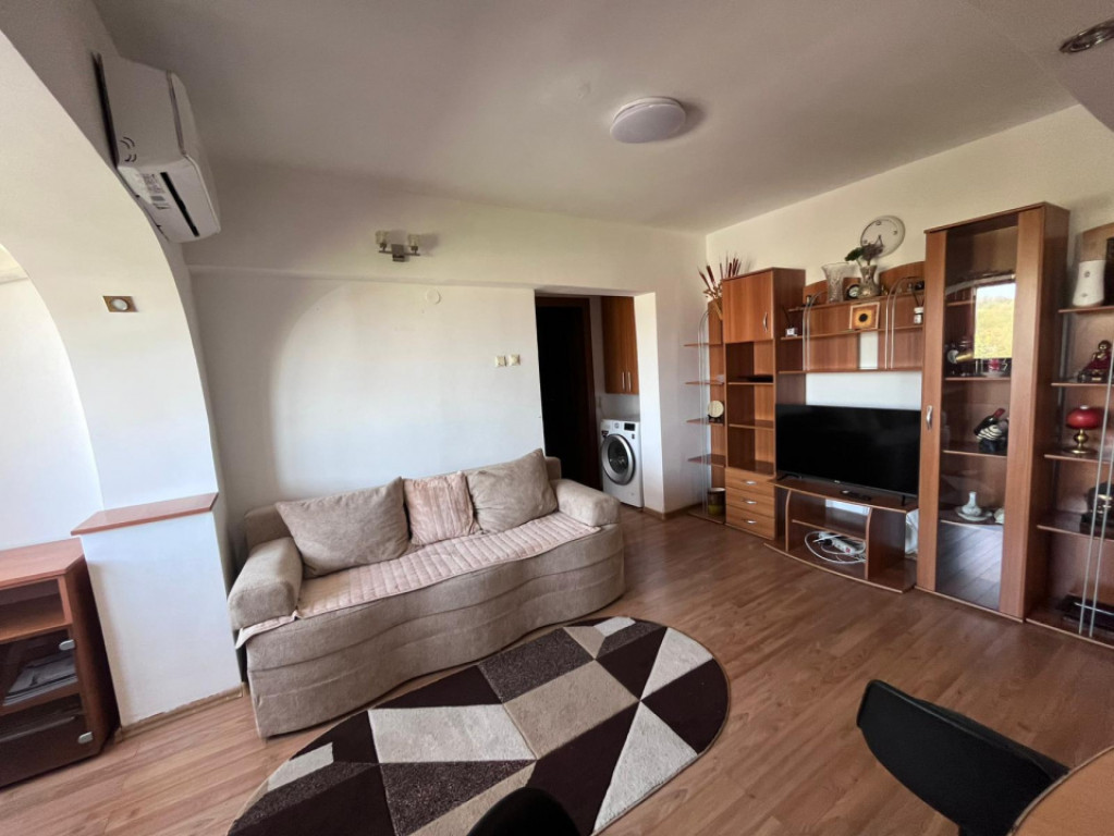 Apartament 2 camere semidecomandat, 50 mp, zona 1 Mai