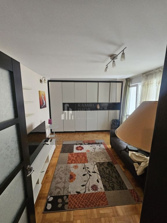 Apartament 3 camere decomandat 70 MP/ Sector 3/ 6 MIN PAN...