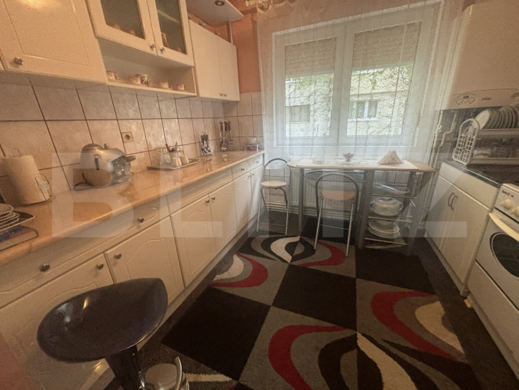 Apartament de vânzare, 55 mp, parter -Micro 16