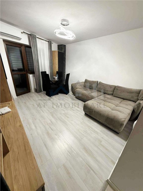 Apartament cu 2 camere de