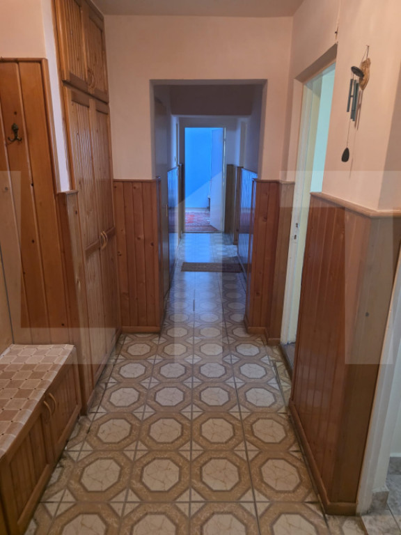 Apartament cu 3 camere decomandate