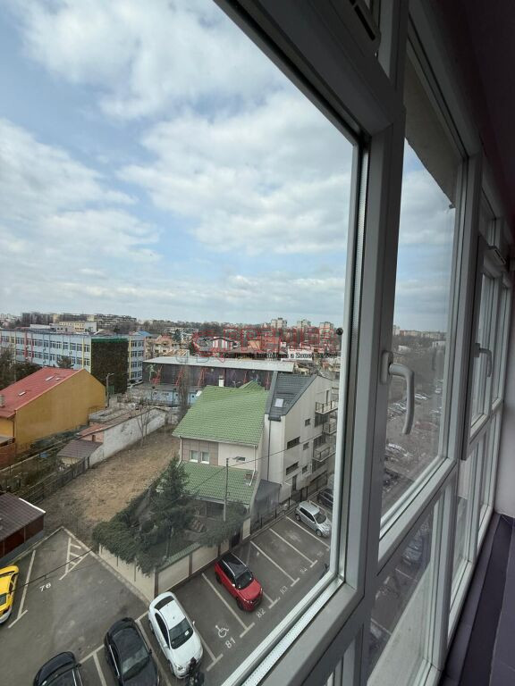 3 camere–Bd Alexandru Obregia-Centrală proprie-Parcare