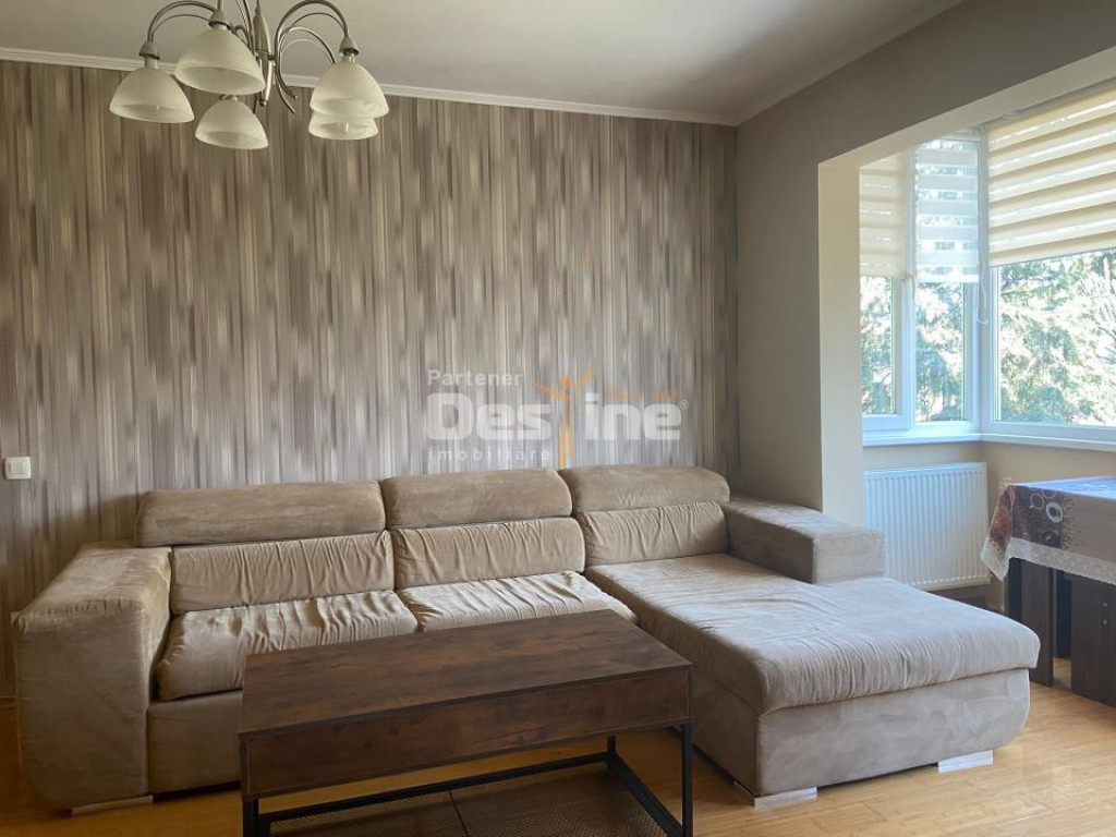 Apartament cu 2 camere 50 mp, etaj intermediar, situat in ca