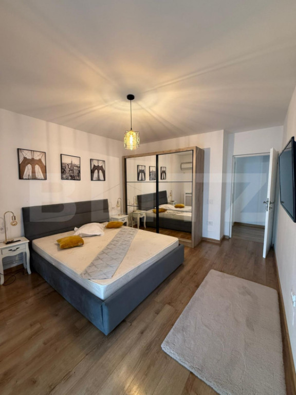 Apartament 2 camere, 65 mp, decomandat, etajul 2, zona Ultra