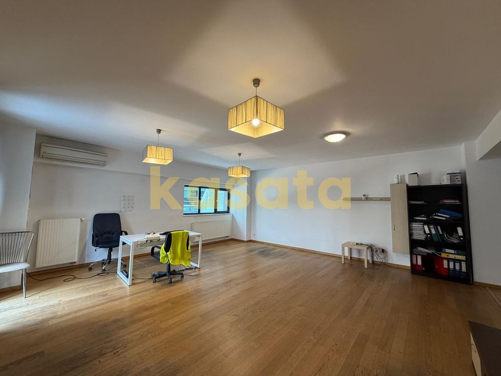 Apartament 3 camere de vânzare | Zona de Nord | Complex ...
