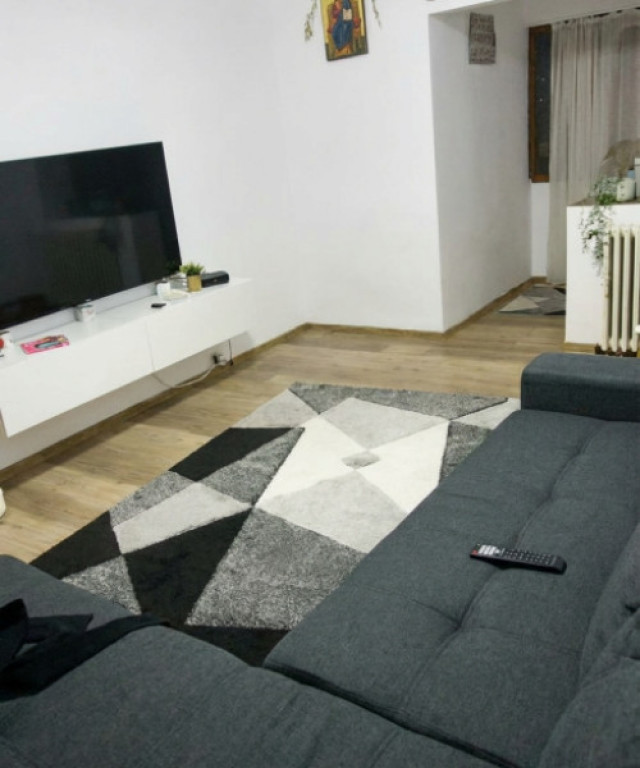 Apartament 2 camere decomandat, etajul 5 din 7, ultracentral