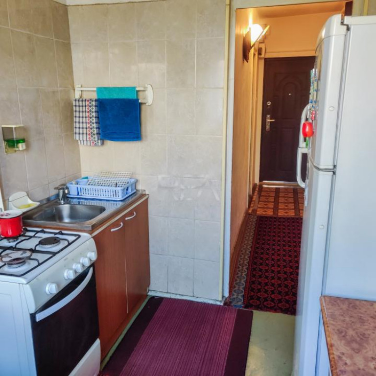 Apartament 2 camere luminos, zonă liniștită – ideal fam