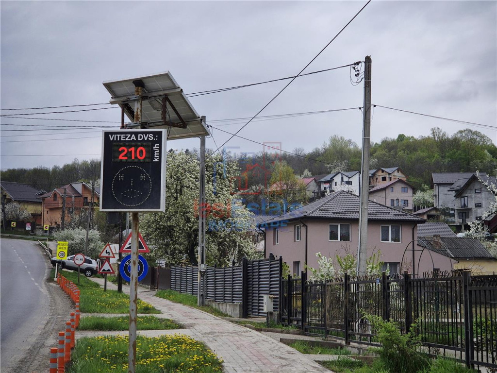 Casa de cu priveliste frumoasa