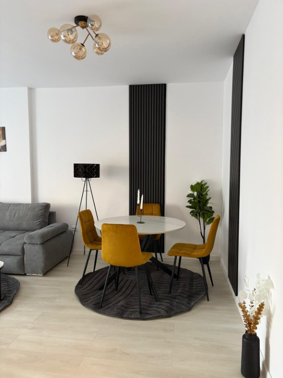 Închiriez apartament 2 camere totul nou lângă metrou str. Preciziei