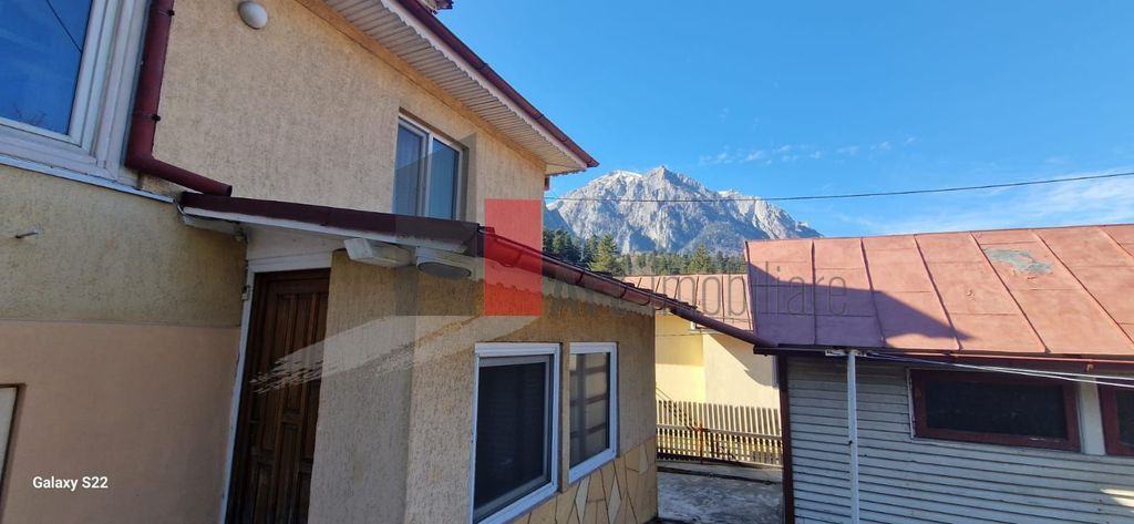 Casă de vacanta in Busteni – confort, priveliște și ...