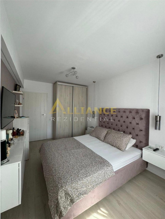 Apartament 3 camere B-dul Metalurgiei