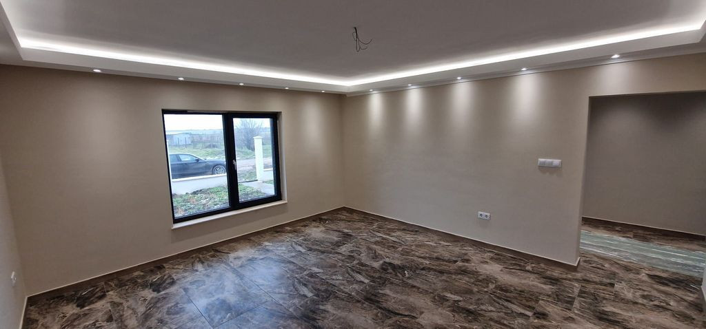 Casa la sol, ideala pentru familie.