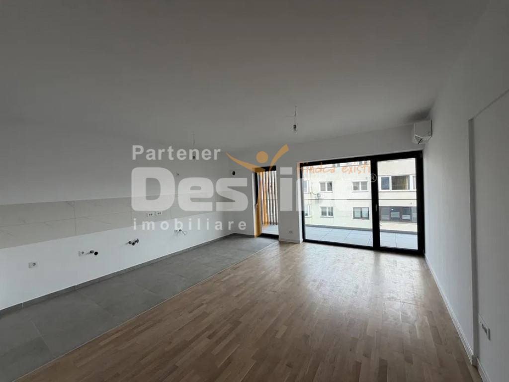 Zenith Belle Tour | 2 camere | 68mp | et 7 | bloc 2025 | 175