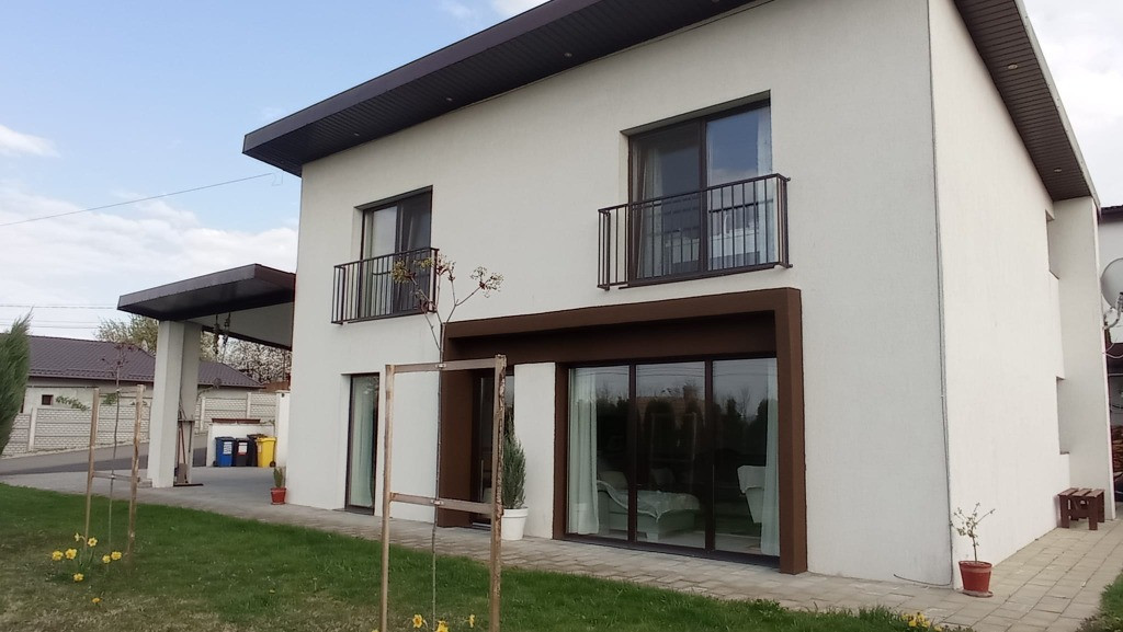 Vand casa in limba ciugud