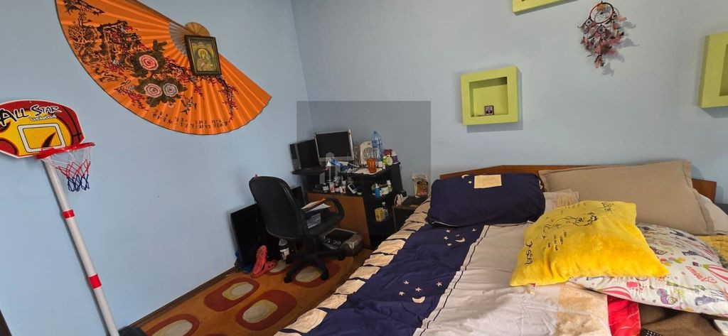 2 camere Viilor decomandat 7 minute metrou Eroii Revolutiei