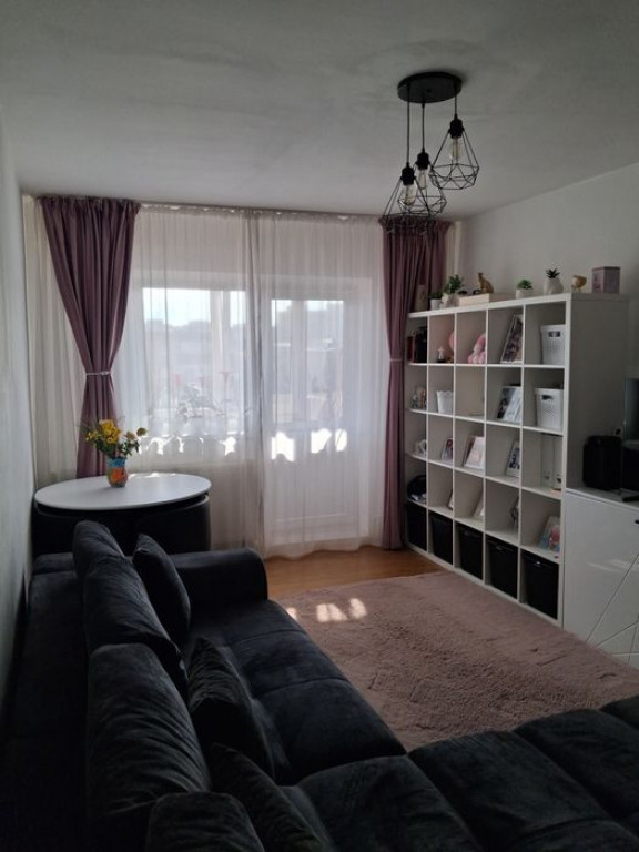 Apartament 3 camere decomandat, Scriitorilor ,2 balcoane,16