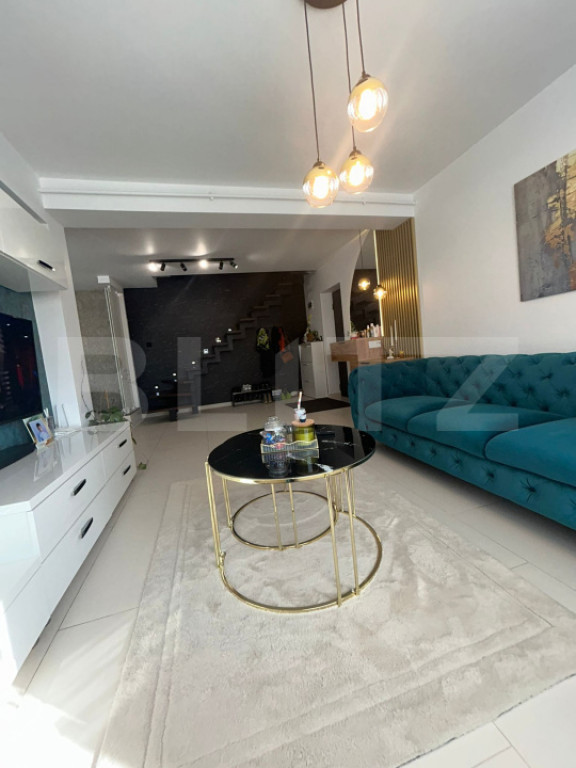 Apartament tip duplex, 100 mp, 4 camere, mobilat modern, cur