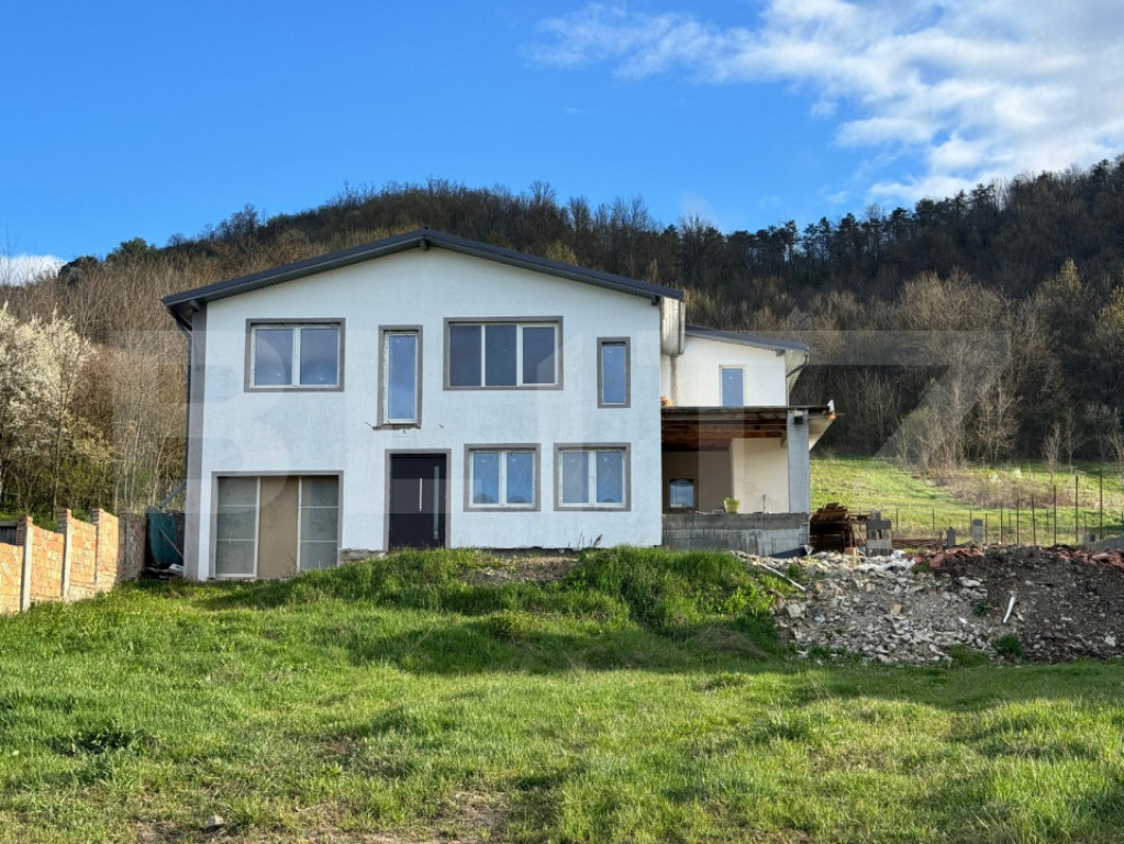 De vanzare casa 202mp! la 9Km de Tg Mures - Tofalau!