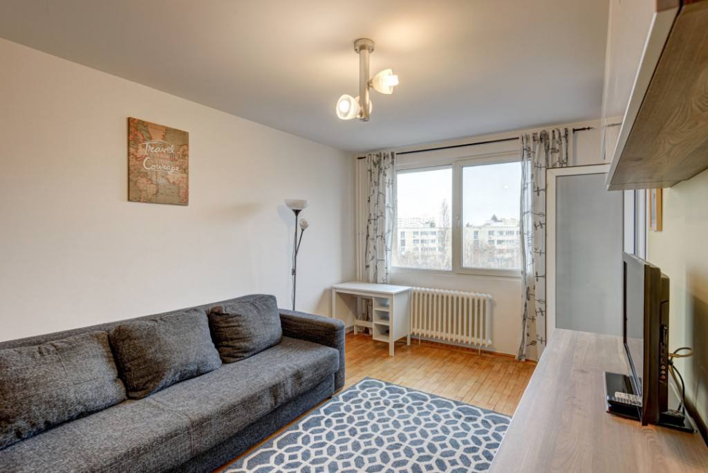 Apartament 2 camere chiar la metrou Nicolae Grigorescu, Tita