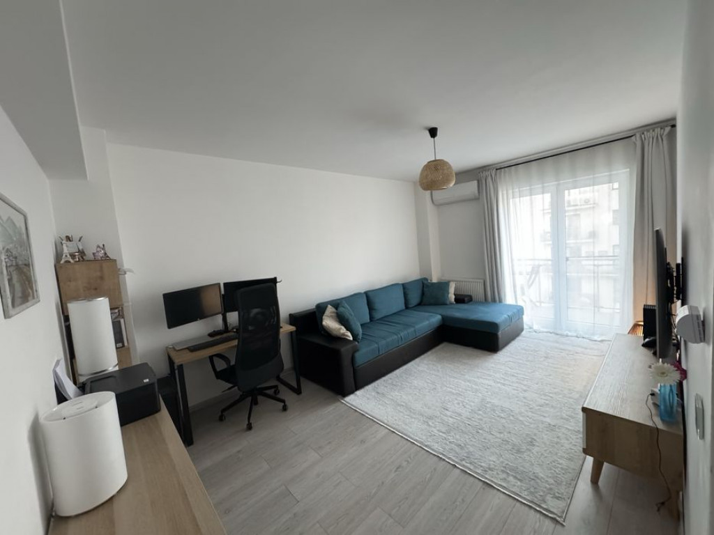 Apartament 2 camere Tractorul-Maurer ,lux,135000 Euro