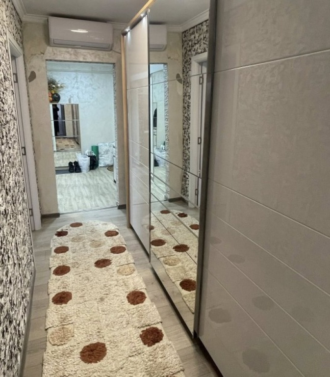 Apartament 2 camere D, in Podul de Piatra