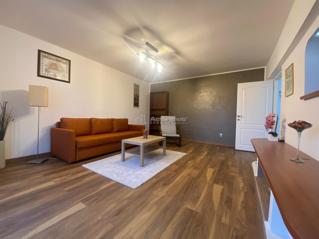 Casa 3 cam Ramnicu Valcea, Centru, Biblioteca Judeteana, ju